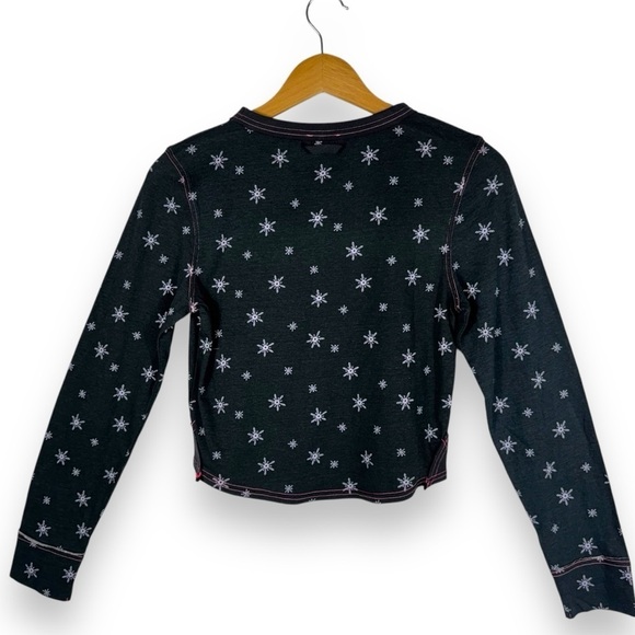 Intimately Free People Crew Neck Long Sleeve Sleep Shirt, Black Snowflake, Small - Picture 11 of 11